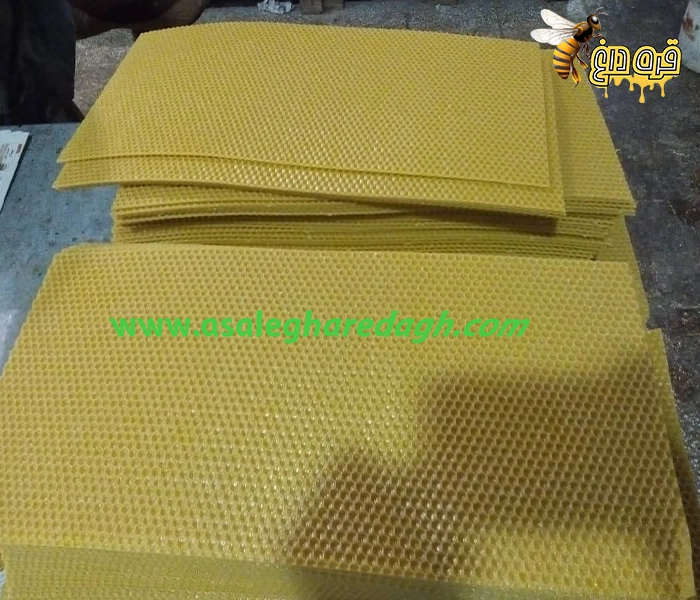 ورق موم آج شده