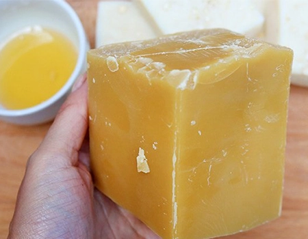 قیمت موم کلوخ زنبور